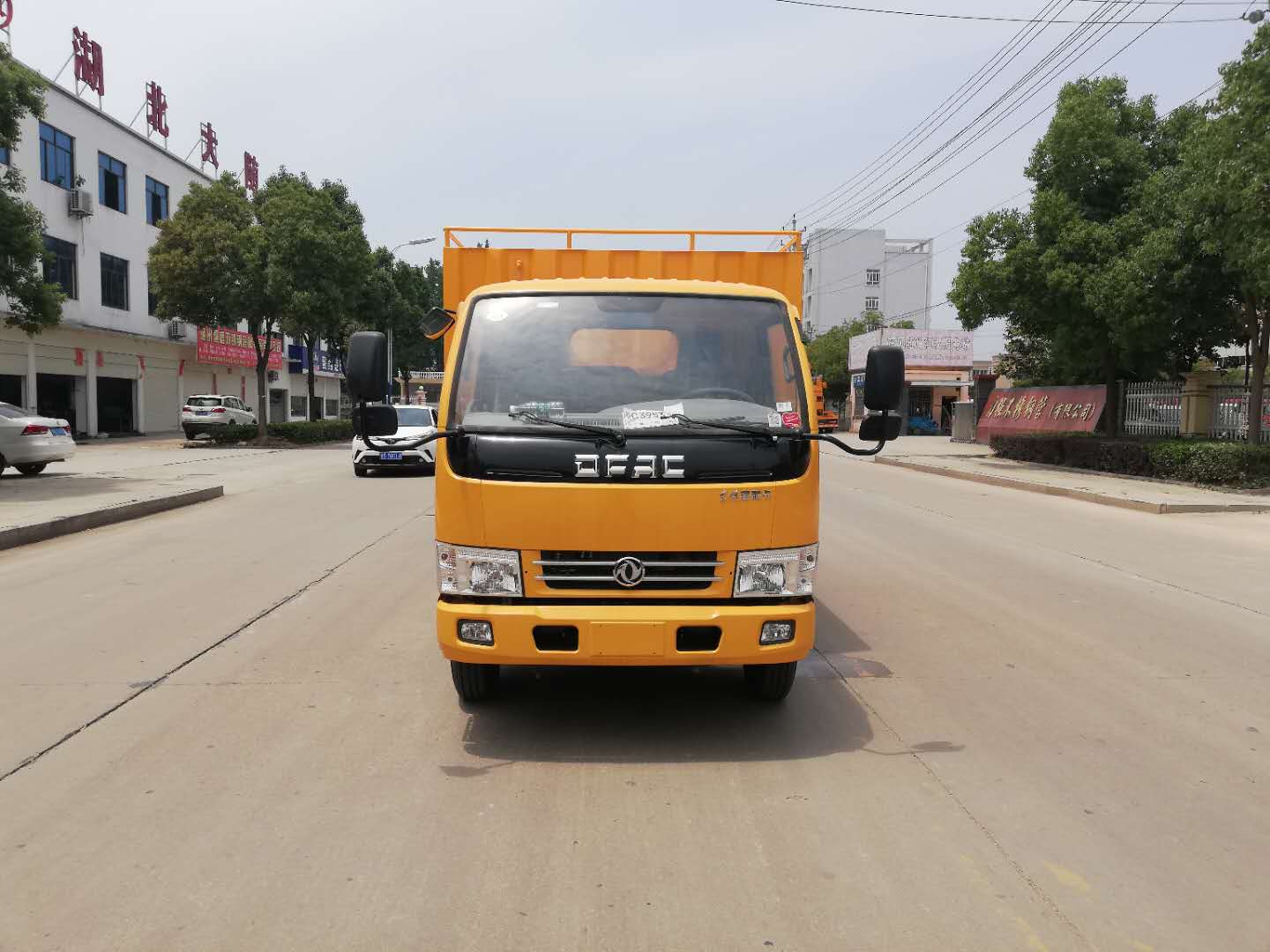東風(fēng)小多利卡新款污水處理車