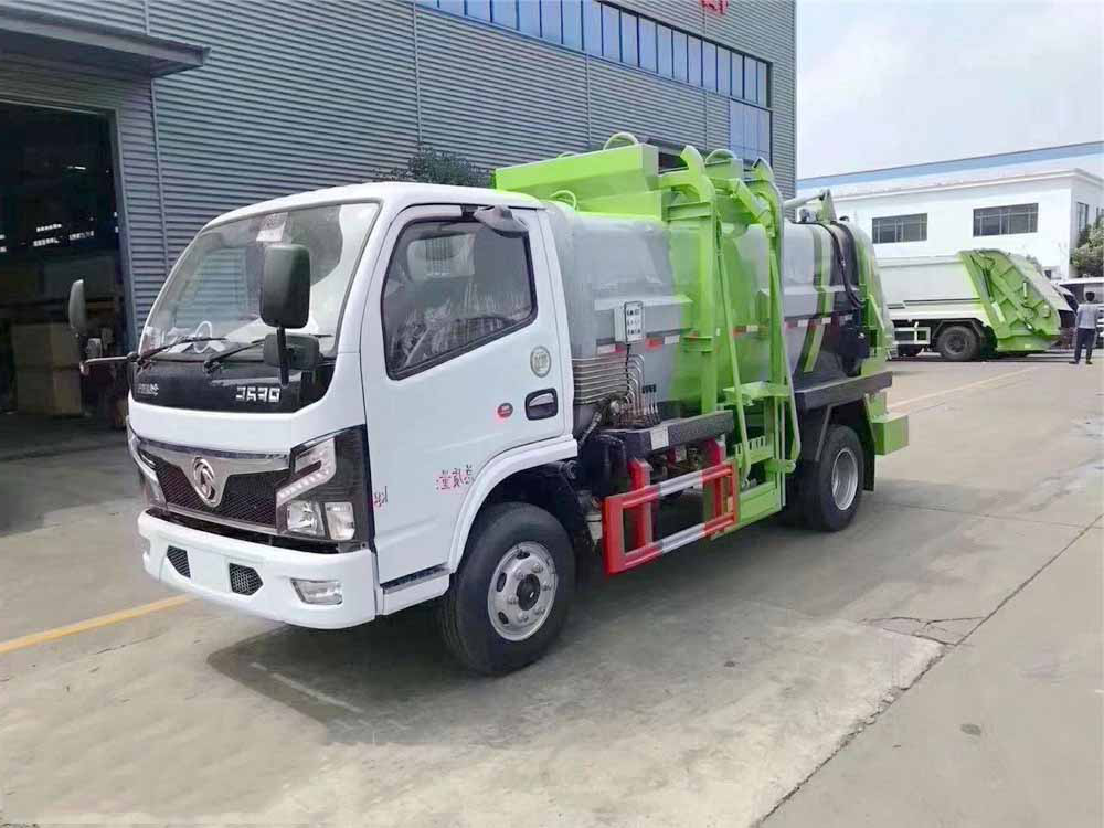 國六6方東風(fēng)D6 餐廚垃圾車 方罐