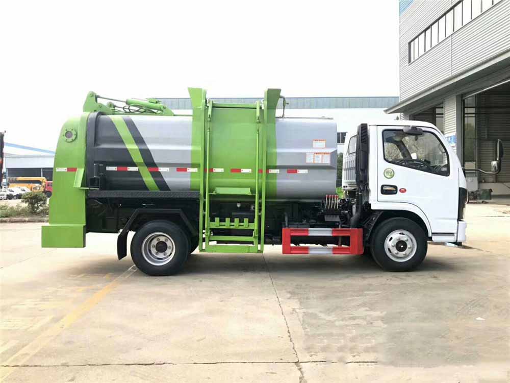 國六6方東風(fēng)D6 餐廚垃圾車 方罐