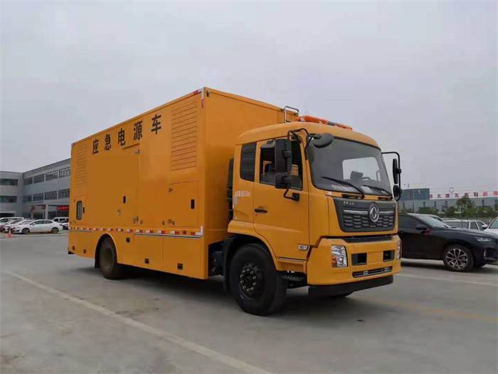 東風(fēng)天錦應(yīng)急移動電源車