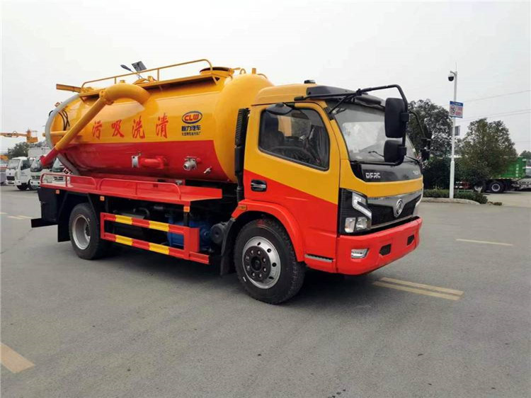 東風(fēng)多利卡10方一體罐管道疏通車